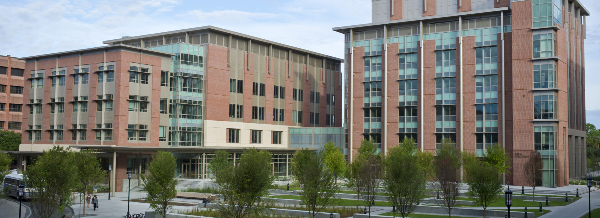 The exterior of large medical buildings in the Charleston region.
